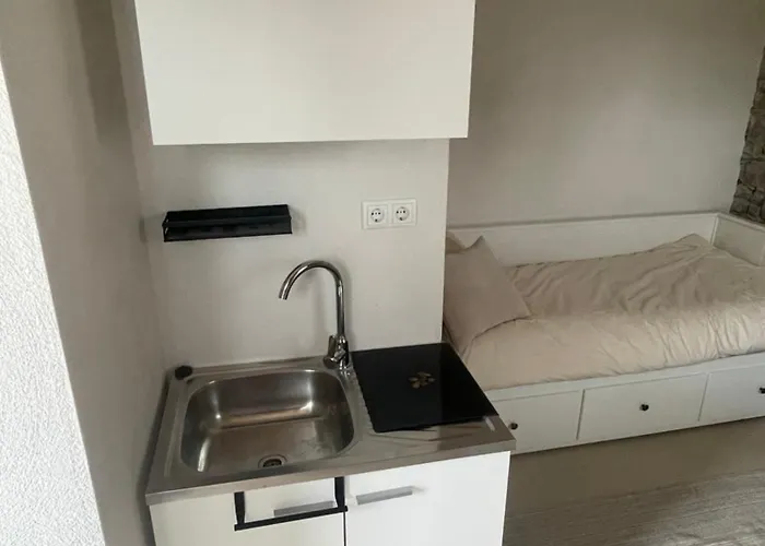Apartament Gemuetliche Tiny-wohnung