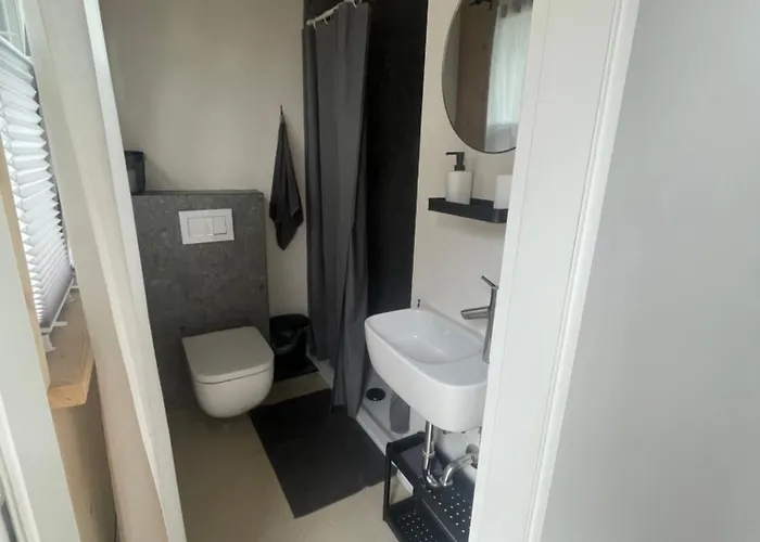 Gemuetliche Tiny-wohnung * شوارزاخ أم ماين
